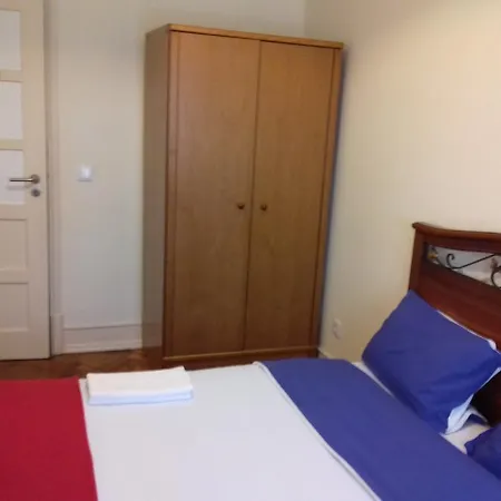 Voyage 2* Lisboa